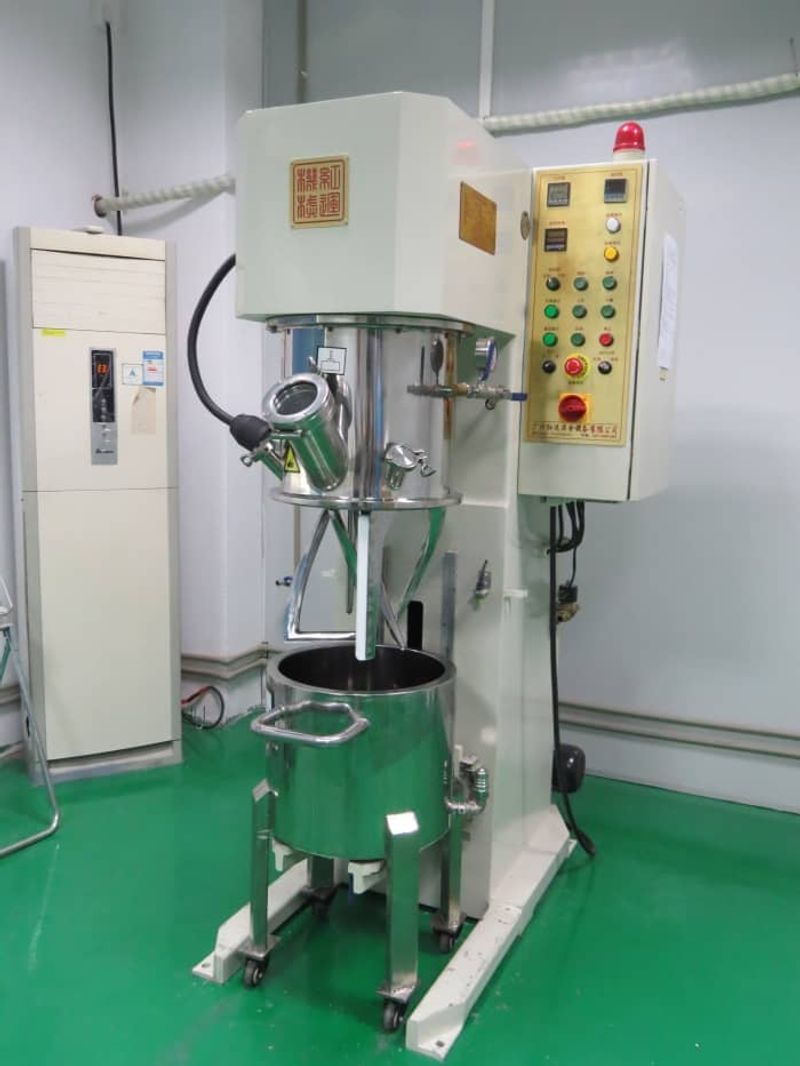 自動(dòng)錫膏攪拌機(jī)